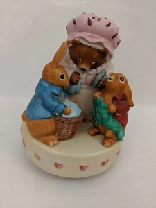 Vintage MrsTiggy Winkle Hedgehog Peter Rabbit Beatrix Potter Musical - Picture 1 of 5