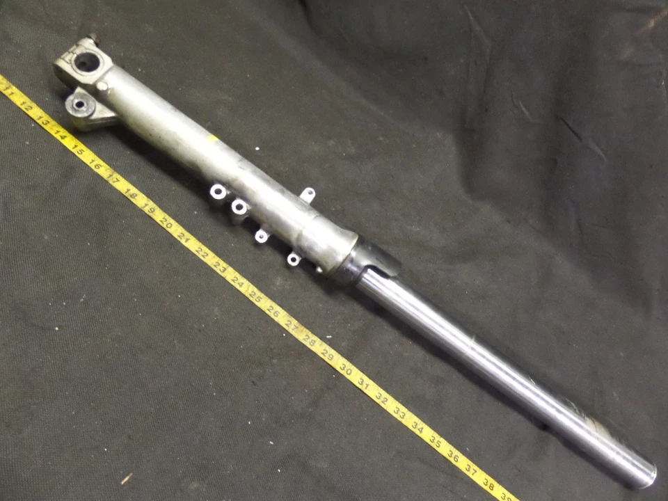 HONDA CBR1000F 1996 HORQUILLA IZQUIERDA AMORTIGUADOR TUBO BRAZO  Foto 1 de 1