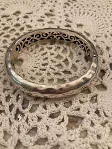 Silpada (Was Grace & Heart) Big Deal Bracelet - Picture 1 of 2