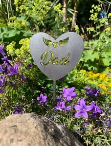 DAD Memorial Corazón Placa de Acero Homenaje Pico Estaca Junto a la Tumba Recuerdo - Imagen 1 de 4