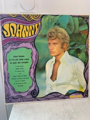 vynil 33T johnny hallyday "Jeune homme , je n'ai pas voulu croire ..." - Photo 1/4