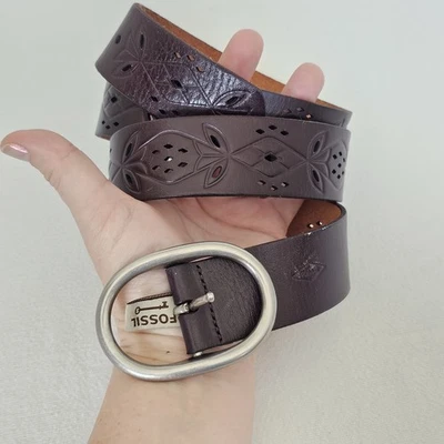Fossil Brown Leather Belt Cutout Pattern Heavy Metal Brushed Hardware Large - image 1 of 4