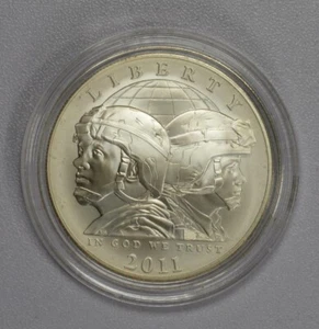 2011 BU US Army Commemorative UNCIRCULATED 90% Silver Dollar Coin with Box & COA - Picture 1 of 3