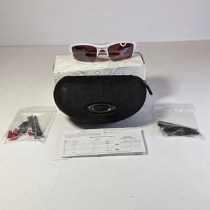 Youth Oakley Custom Sunglasses Red White Flak Accessories Case Baseball - Picture 1 of 19
