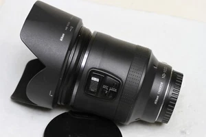 Nikon 1 NIKKOR VR 10-100mm f/4.5-5.6 PD-ZOOM very nice - Picture 1 of 3