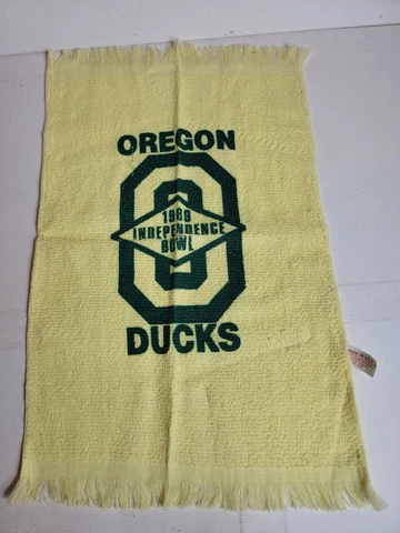 Vintage 1980s University of Oregon Ducks UofO Independence Bowl Towel 1989 USA Cover