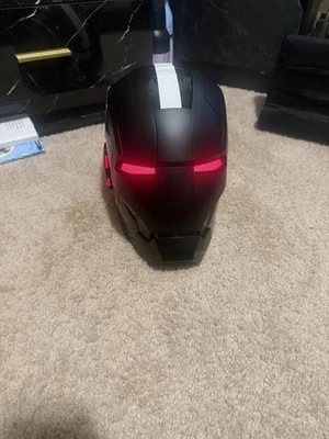 University Of Georgia Bulldogs Iron Man Helmet - Image 1 of 4