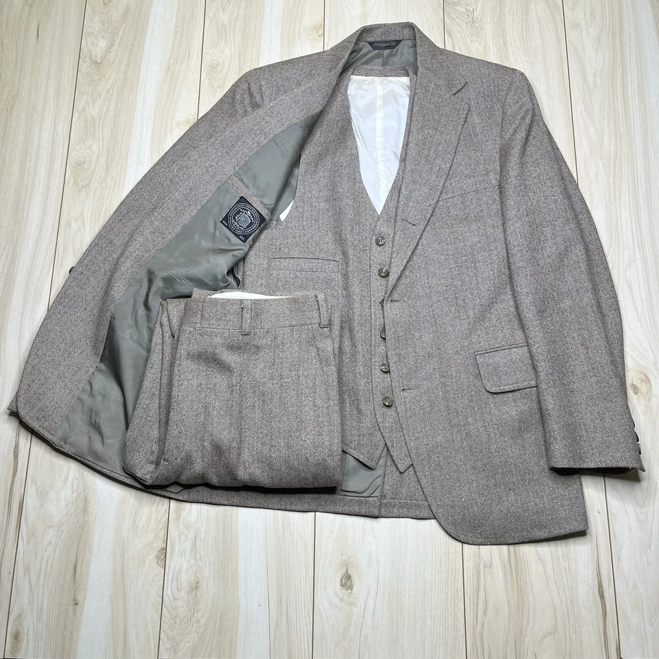 J. Traje Press De Colección 3 Piezas Medio Forrado Espiga Tweed Lana Para Hombres 40R 30Wx31L DEFECTUOSO Foto 1 de 4