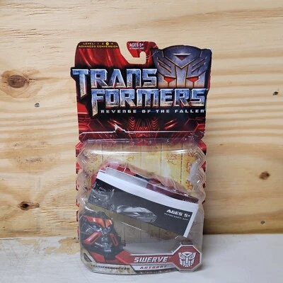 Transformers: Revenge of the Fallen Deluxe: Swerve paquete dmg Foto 1 de 4
