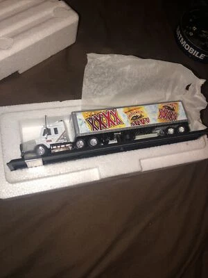 Matchbox International Brewmasters CCY07/B-M Castlemaine XXXX Scania Semi  - Image 1 of 4