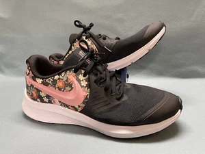 Nike Girls Star Runner 2 BV1723-001 Black Running Shoes Sneakers Size 7Y - Picture 1 of 16