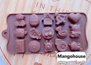15 Cavity Cute Animal Icons Silicone Mould | Chocolate Mould | Bear Reindeer UK - Picture 1 of 3