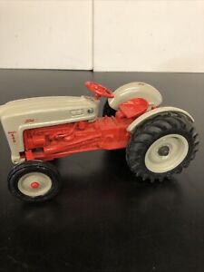 1998 ERTL NEW HOLLAND FORD MODEL 640 FARM TRACTOR DIE CAST 1/16 scale C5