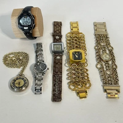 Lote Mixto Relojes Mujer 'Funcionando o No Probado' Coach Figaro Timex De Colección LEER Foto 1 de 4