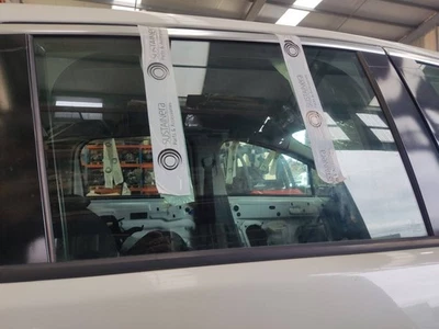 9204R7 VENTANA TRASERA DERECHA / 180526 PEUGEOT 3008 I MONOSPACE 0U_ 2.0 Foto 1 de 4