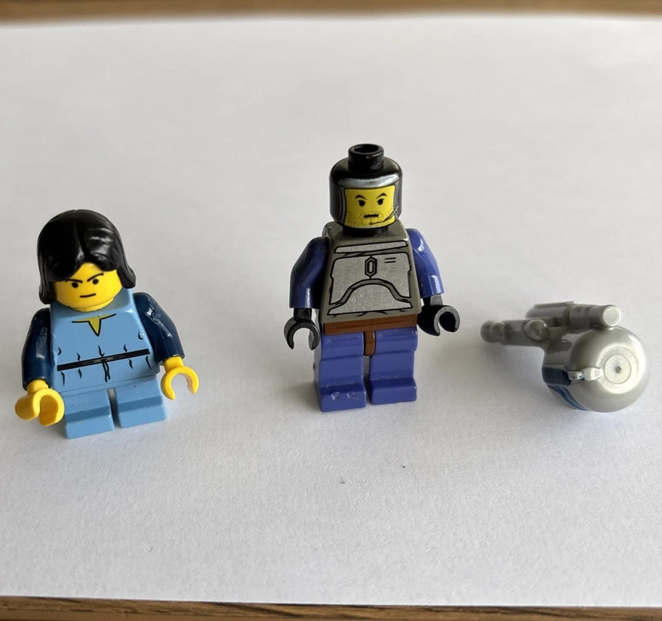 Lego Jango Fett Minifigure Sw0053 and Young Boba Set 7153 - Image 1 of 4