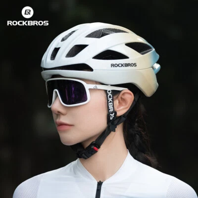 ROCKBROS Bicycle Helmet Unisex Magnetic Buckle Reduce Wind Resistance Safety - Image 1 of 4