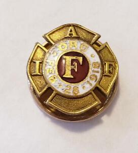 VINTAGE I.A.F. LAPEL PIN, TESTS 14KT YELLOW GOLD WITH RED/WHITE ENAMEL