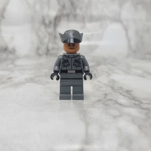 Lego First Order Officer Minifigure Star Wars 75101 - Picture 1 of 2