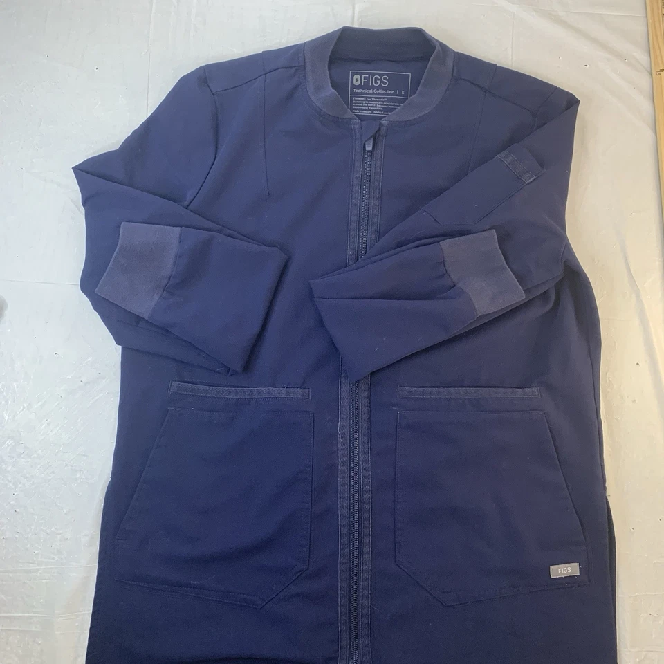 Chaqueta Médica Técnica Figs para Mujer XS Bellery Azul Marino Cremallera Completa Bolsillos Médicos Foto 1 de 4