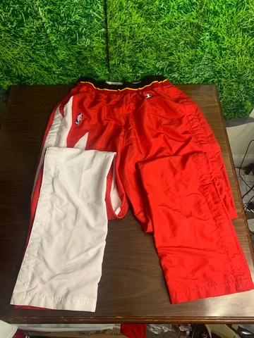 1995-96 Atlanta Hawks Basketball #45 Sean Rooks Warmup Pants Champion Size 38+2 Cover