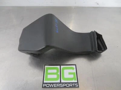 EB1375 2014 14 FERRARI FF F151 UPPER PART OF RH REAR FOOT AIR DUCT - Image 1 of 4