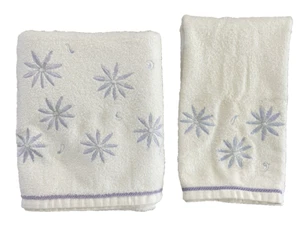 Vtg Penneys Home Collection White w/Embroidered Purple Flowers Hand/ Bath Towels - Picture 1 of 12