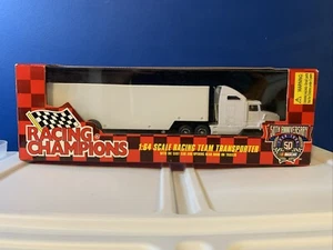 1998 Racing Champions Racing Team Transporter 1/64 Racingchamp - Picture 1 of 4