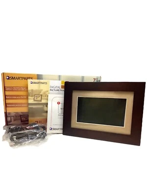 smartparts digital picture frame 7” LCD - Image 1 of 4