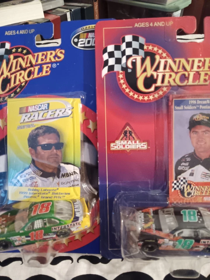 Bobby Labonte Combo Winners Circle  Small Soldiers And Racers Tv Show - Image 1 of 1