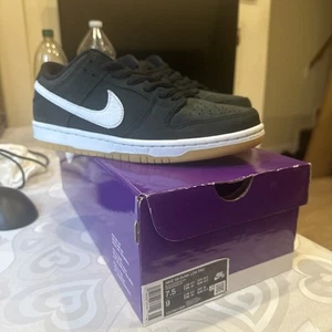 Nike SB Dunk Low Pro Black Gum | 6.5UK (7.5US | 40.5EU) - Picture 1 of 8