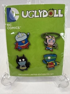 SDCC 2015 Uglydoll DC COMICS Exclusive Hard Enamel Set Of 4 Pins LIMITED EDITION - Picture 1 of 6