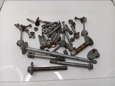 Pernos de suspensión pernos de suspensión traseros Audi A3 2012 Foto 1 de 4