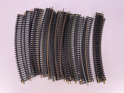 HO 9" 18R Curved Track Lot of 20 Mixed Atlas AHM Tyco Bachmann Brass Nickel Fair - Image 1 of 4
