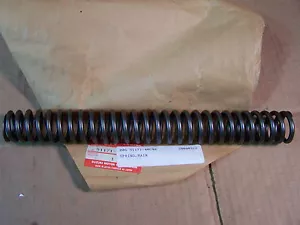 SUZUKI GSXR1100 NOS OEM FRONT FORK MAIN SPRING GSXR 1100 91-92 51171-40C40 - Picture 1 of 1