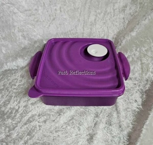 TUPPERWARE CRISTALWAVE ROCK N SERVE PÚRPURA CUADRADO - Imagen 1 de 2