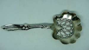 ANTIQUE WHITING MFG MISLETOE STERLING SILVER SERVING BON BON SPOON 4 7/8" - Picture 1 of 5