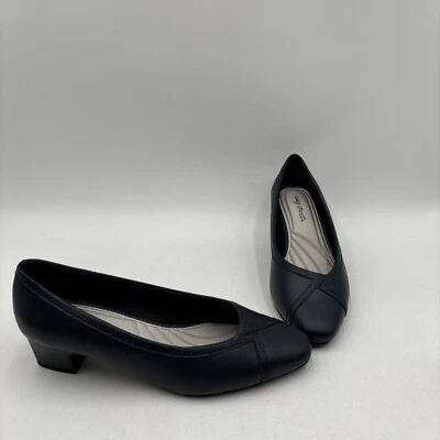 Туфли-лодочки Easy Street MYRTLE темно-синие с синтетическим тиснением круглый носок без шнуровки размер 10WW - Изображение 1 из 4