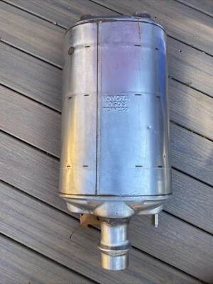 Genuine Toyota Tundra  2014-2021 Muffler 5.7L  *CUT* 174200S070 OEM - Image 1 of 4