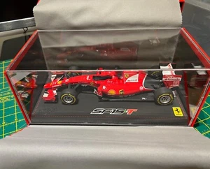 BBR models 1/18 Ferrari SF 15-T GP Malesia 2015 S. Vettel - Picture 1 of 9