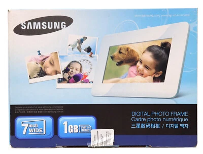 Samsung 7 inch WIDE Digital Photo Frame, Memory 1 GB, Like NEW, TESTED - Image 1 of 4