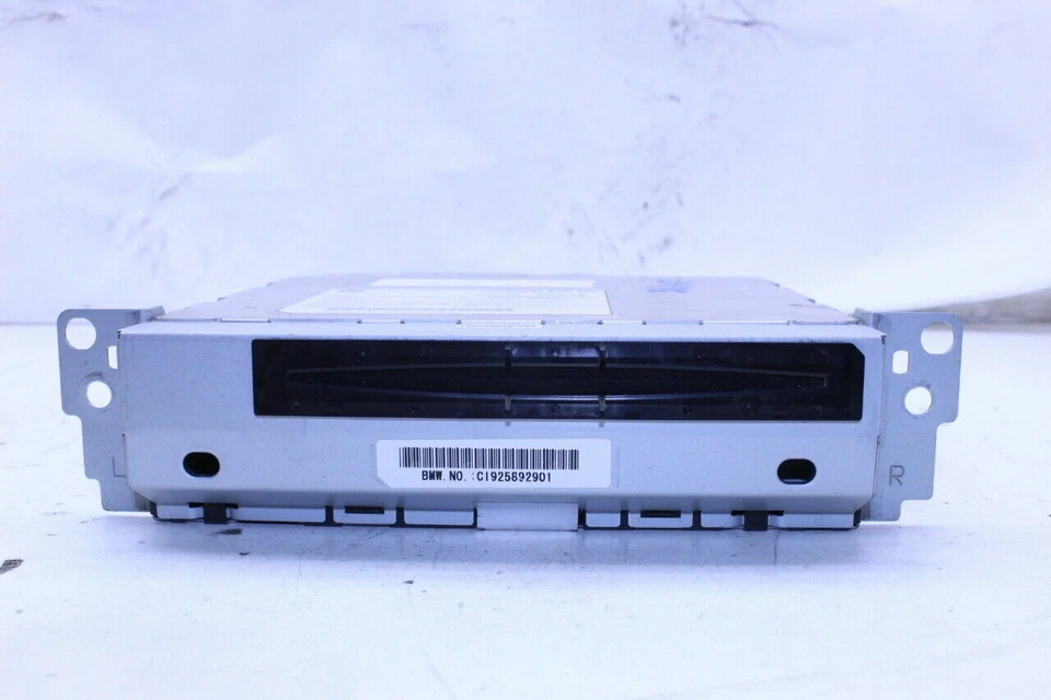 Unidad principal sintonizador estéreo radio BMW 535xi 2011 Champ OEM usado Foto 1 de 4