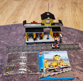 Lego City 7997 Train Station / Train Station
