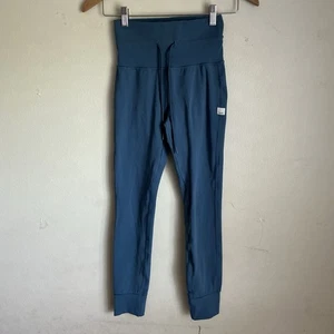 Vuori Daily Leggings Size XS Casual Gym Yoga - Picture 1 of 5