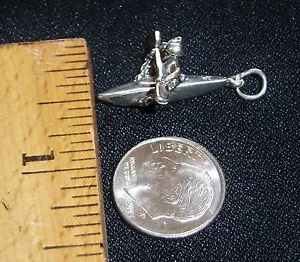 DIJE DE KAYAKERO LARGO DE PLATA ESTERLINA DE 1" - HECHO EN EE. UU. - Imagen 1 de 11