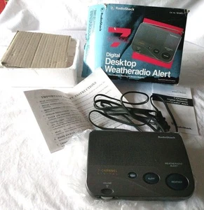 Radio d'epoca DIGITALE DESKTOP WEATHERADIO grave ALLARME 12-247A radio shack radio allarme - Foto 1 di 9