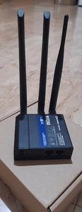 Teltonika RUT240 Router 4G 3G LTE 1 slot SIM card wi-fi - usato - pari al nuovo - Photo 1/3