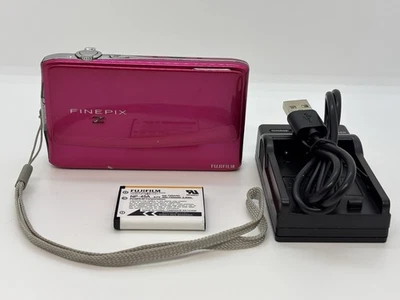 Fujifilm Finepix Z900EXR 16.0MP 5x Touch Digital Camera Pink From Japan / Exc+ - Image 1 of 4