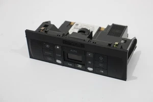 Audi A2 8Z Climate Control Unit 8Z0820043D - Picture 1 of 13