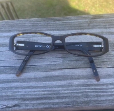 Marcos de gafas DKNY caparazón de tortuga DY 4584 Foto 1 de 4